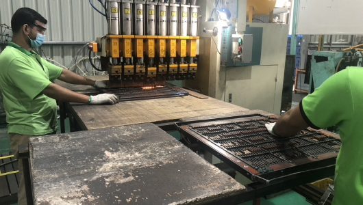 Semi Auto Spot Welding | BSL Corp